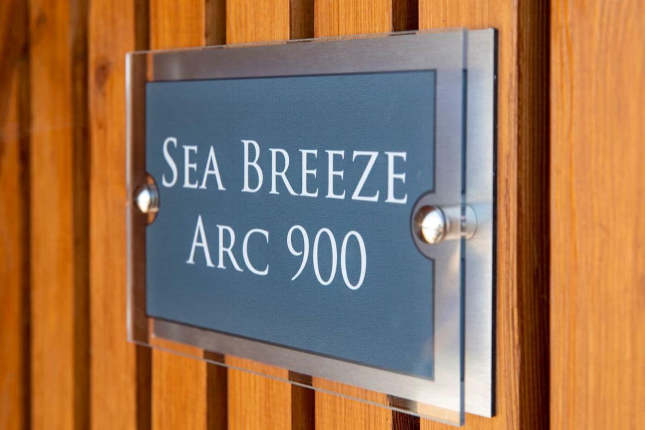 Sea Breeze Ark 900 Hotel Емсуърт Екстериор снимка