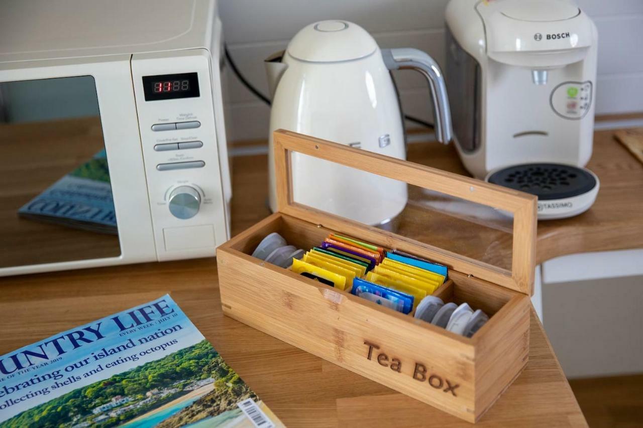 Sea Breeze Ark 900 Hotel Емсуърт Екстериор снимка