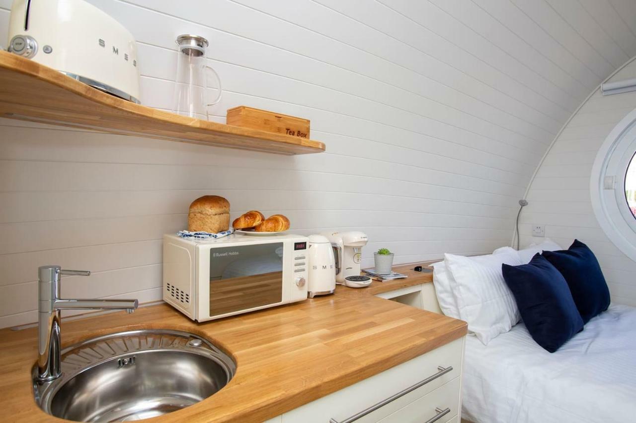 Sea Breeze Ark 900 Hotel Емсуърт Екстериор снимка
